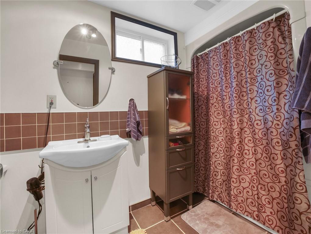 43 Rowanwood Avenue Property Photo 32