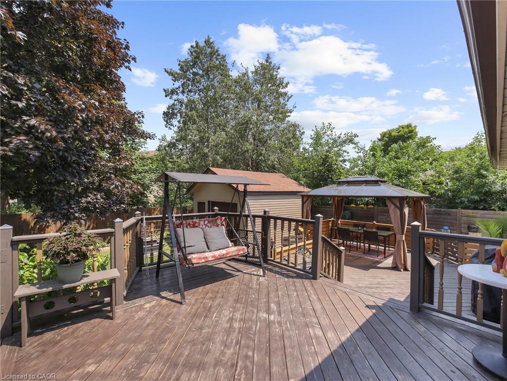 43 Rowanwood Avenue Property Photo 34