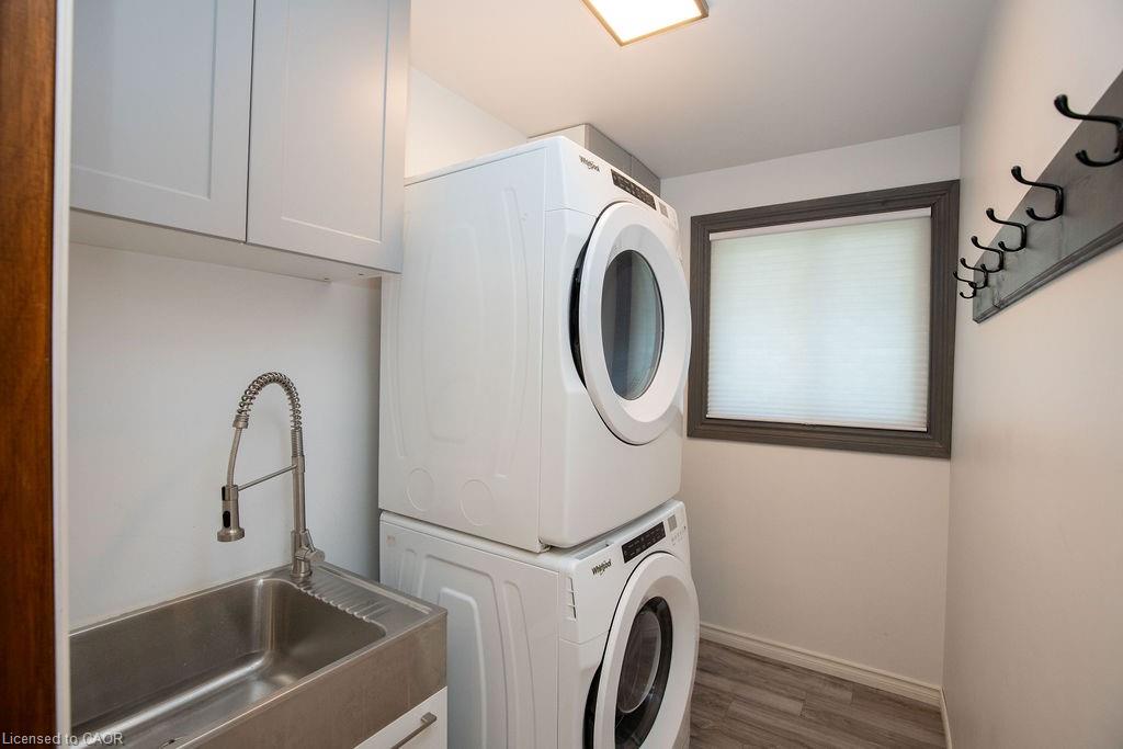 54 Merritt Crescent Property Photo 16