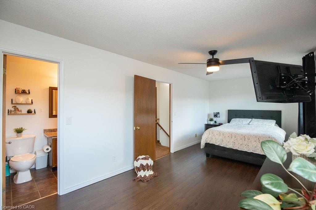 54 Merritt Crescent Property Photo 19