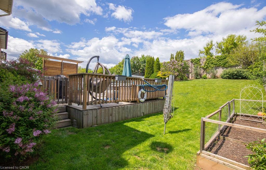 54 Merritt Crescent Property Photo 36