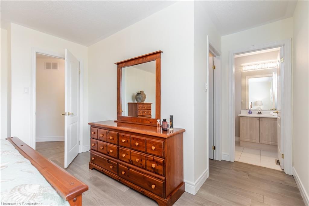 109 Peachwood Crescent Property Photo 14