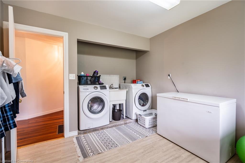 864 Caistorville Road Property Photo 15