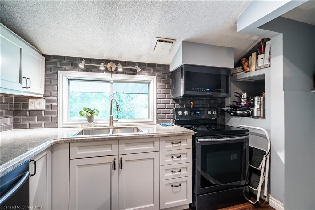 864 Caistorville Road Property Photo 25