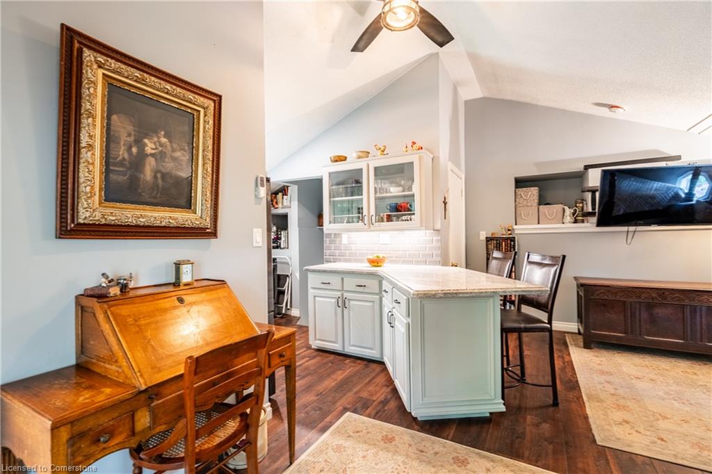 864 Caistorville Road Property Photo 27