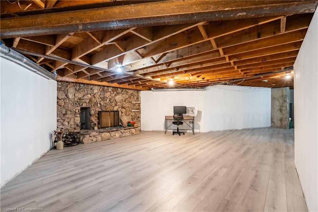 864 Caistorville Road Property Photo 32