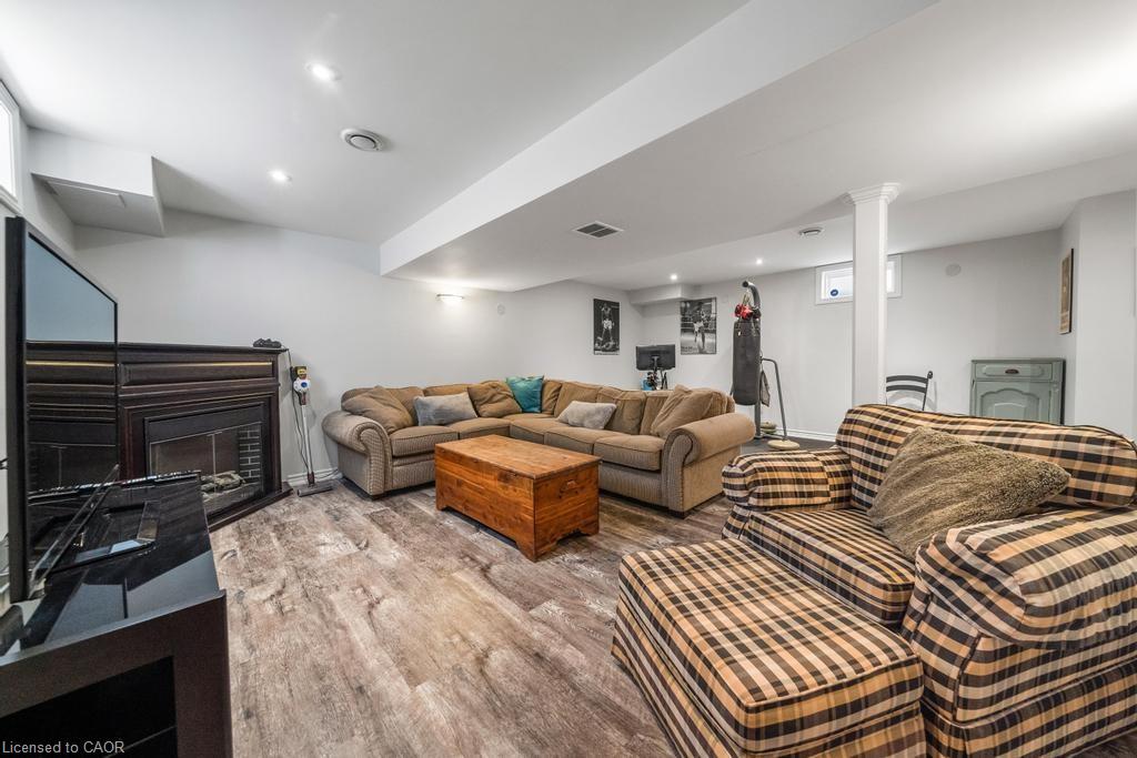 12 Valridge Court Property Photo 37