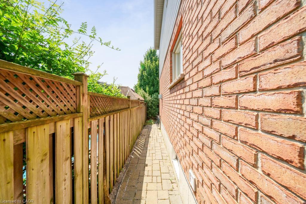 12 Valridge Court Property Photo 38