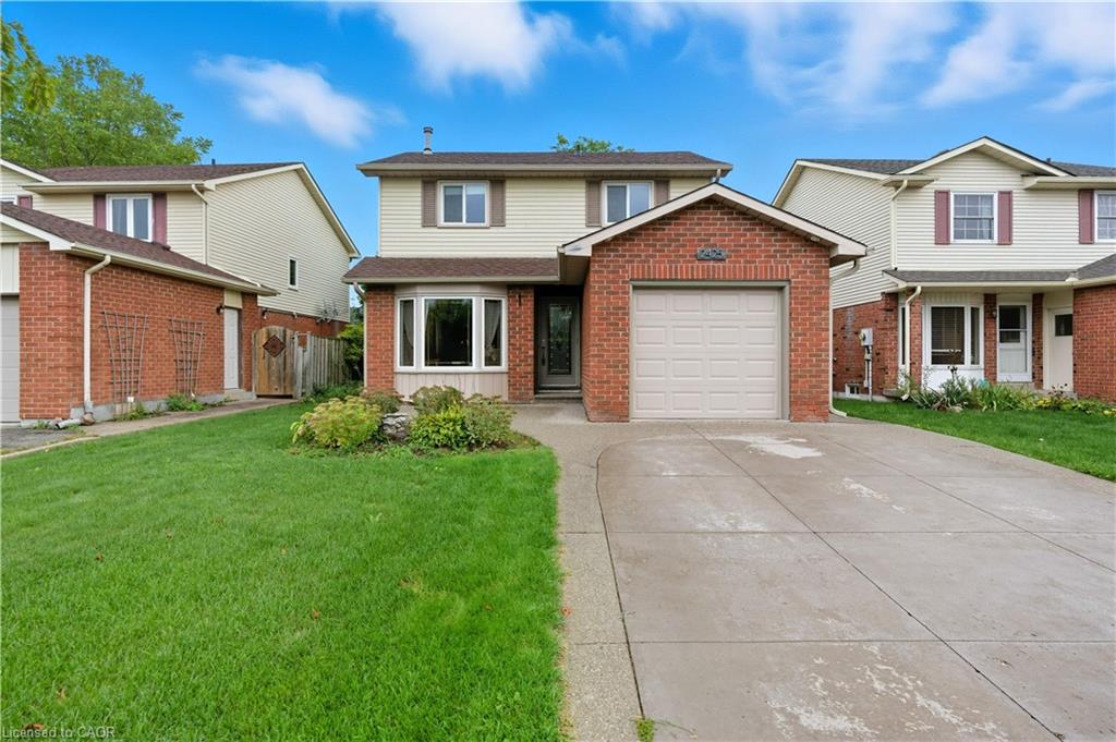 2425 Headon Forest Drive Property Photo 1