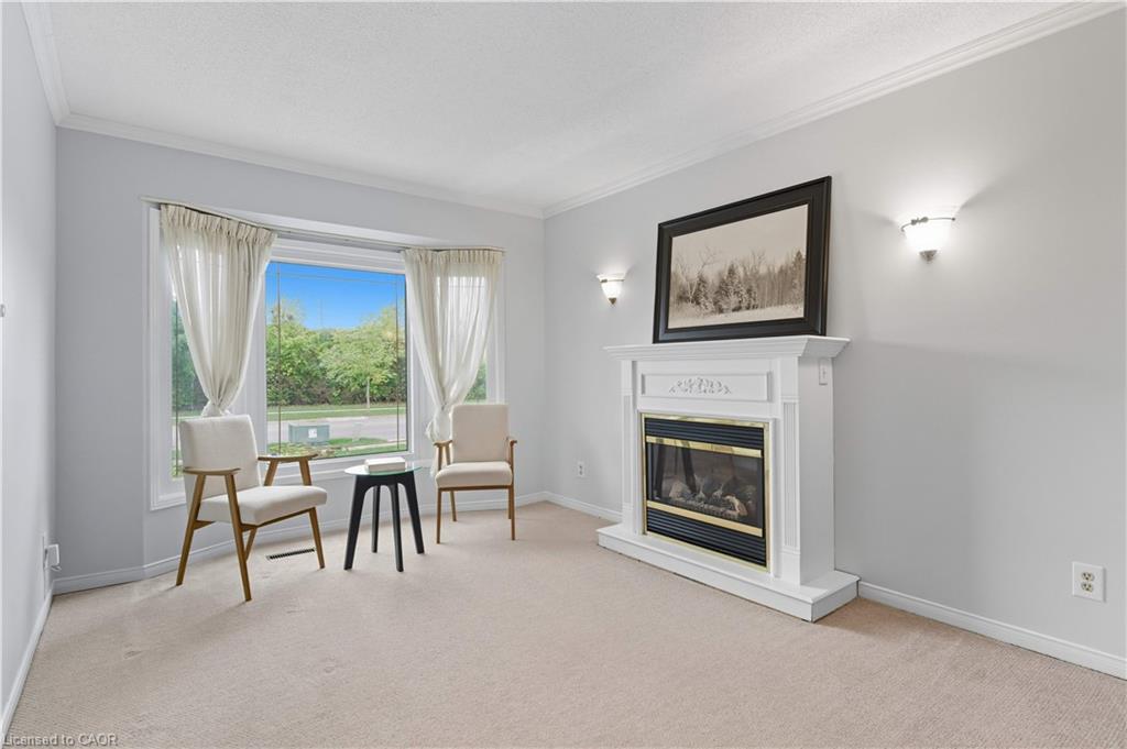 2425 Headon Forest Drive Property Photo 3