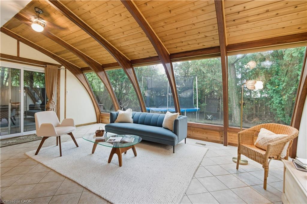 2425 Headon Forest Drive Property Photo 10