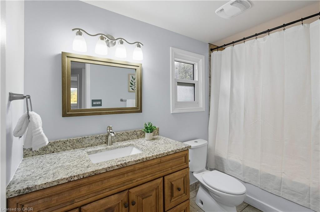 2425 Headon Forest Drive Property Photo 20