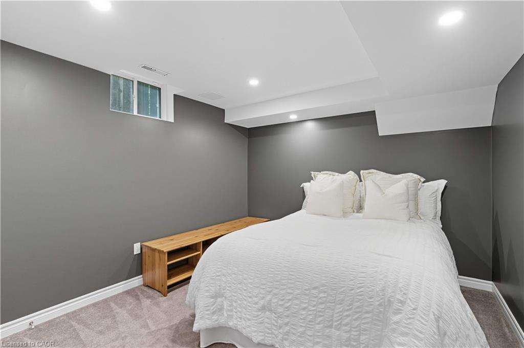 2425 Headon Forest Drive Property Photo 23