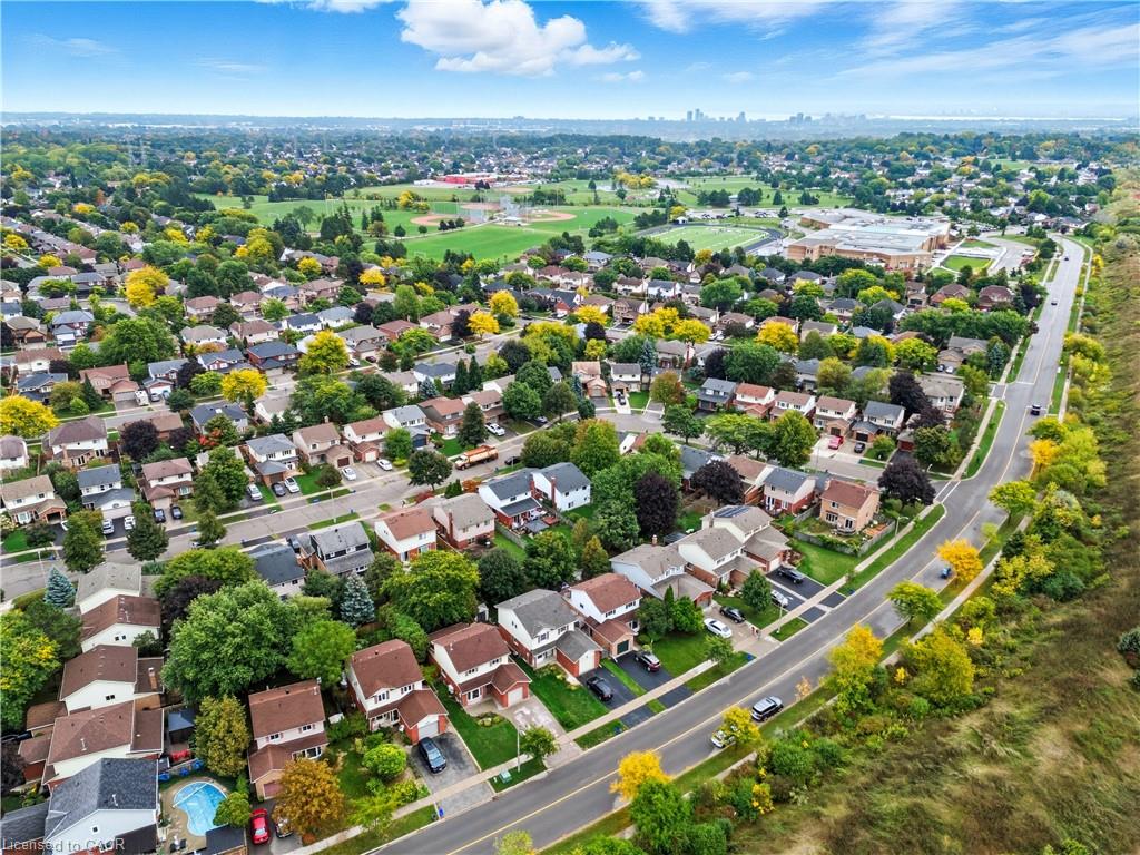 2425 Headon Forest Drive Property Photo 31