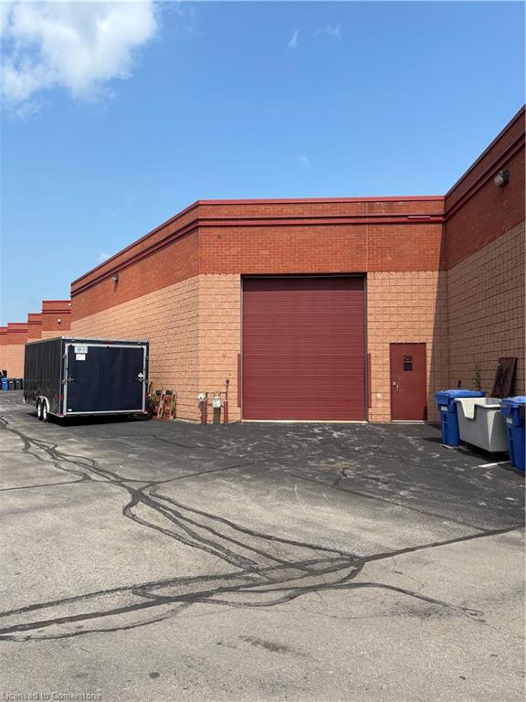 29-5100 South Service Road Property Photo 2