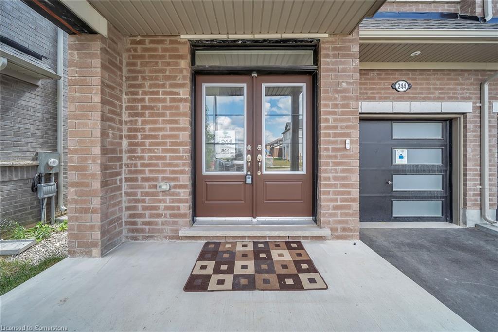 244 Elliot Avenue W Property Photo 5