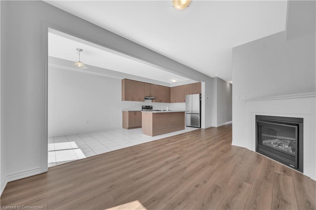 244 Elliot Avenue W Property Photo 17