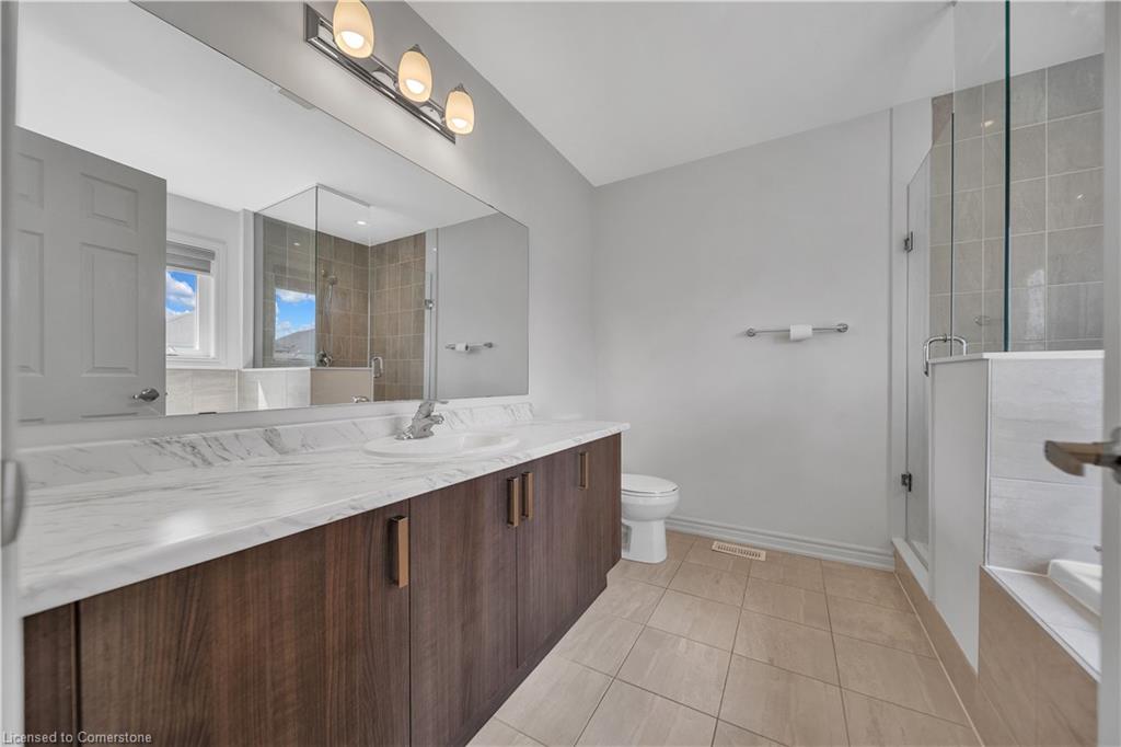 244 Elliot Avenue W Property Photo 30