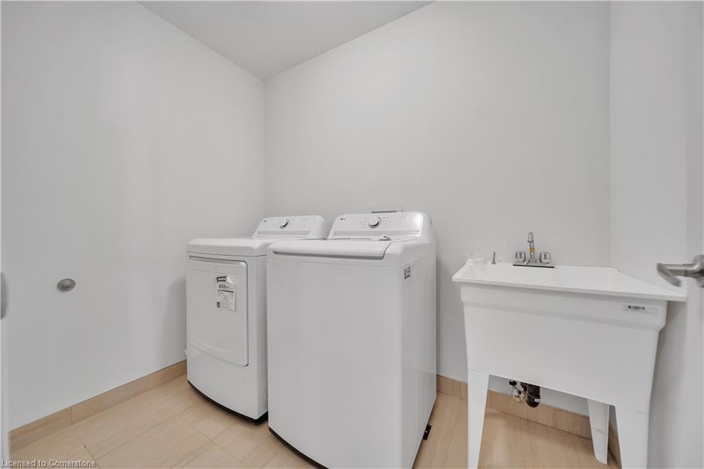 244 Elliot Avenue W Property Photo 33