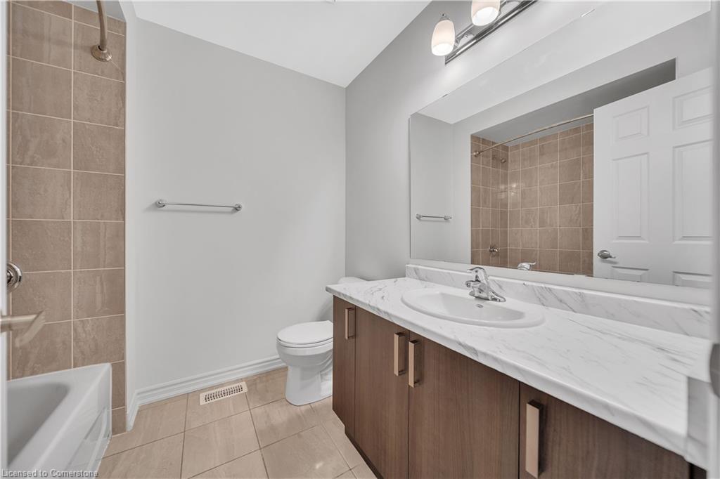 244 Elliot Avenue W Property Photo 36