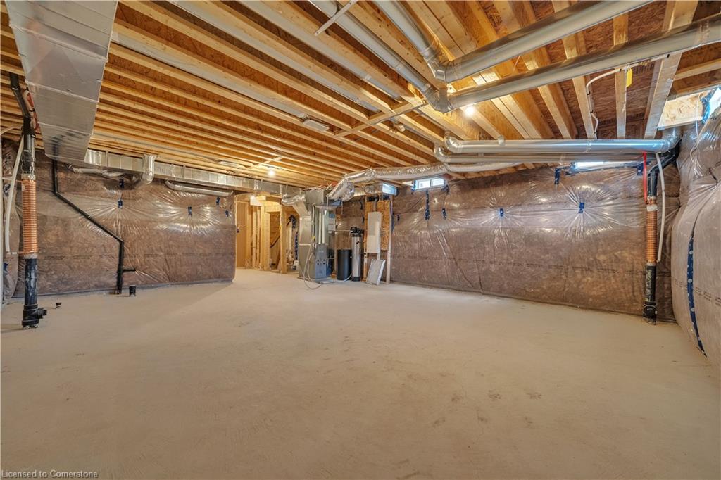 244 Elliot Avenue W Property Photo 43