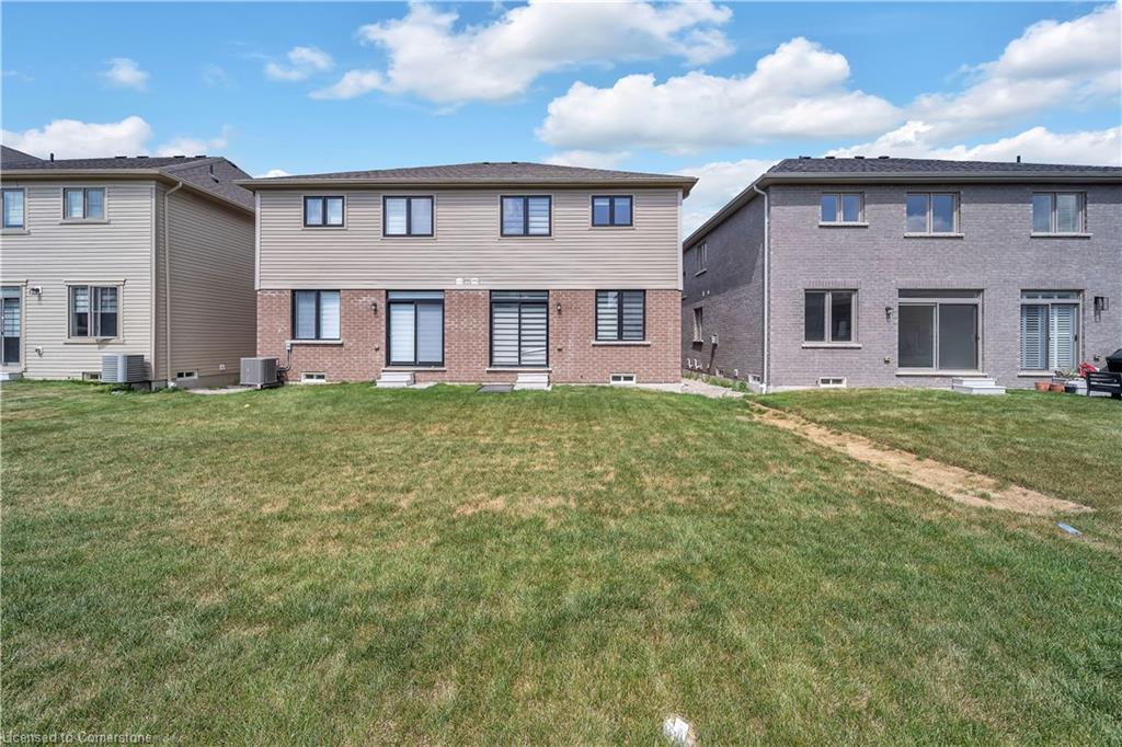 244 Elliot Avenue W Property Photo 44