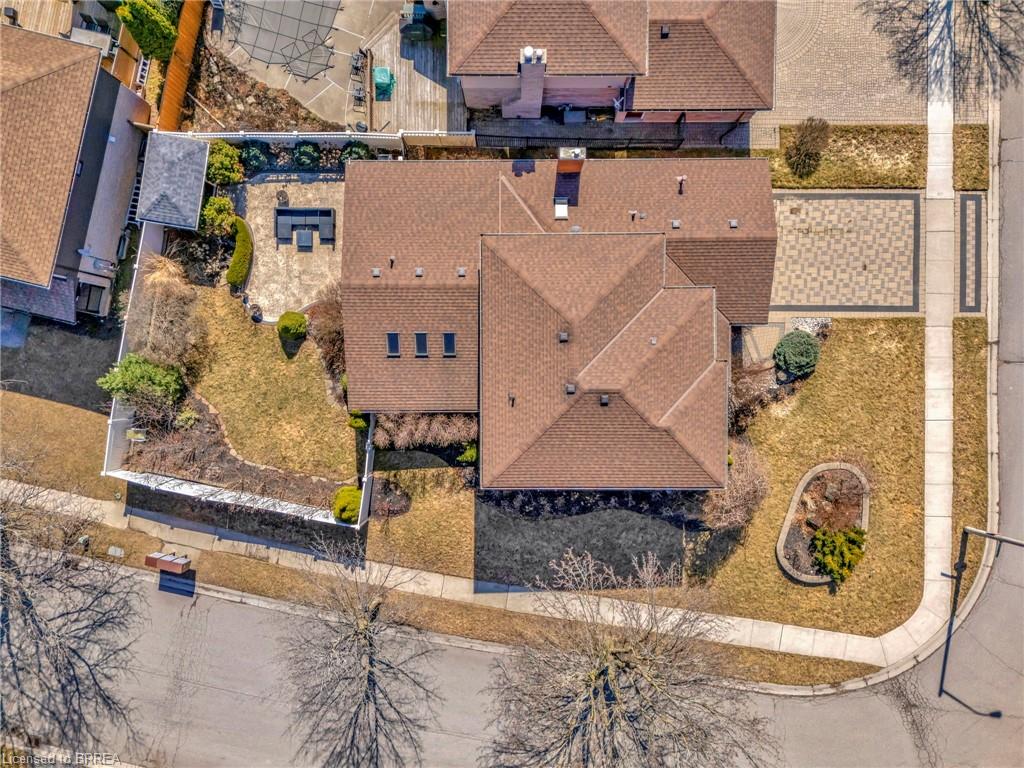 1 Bowen Lane Property Photo 2