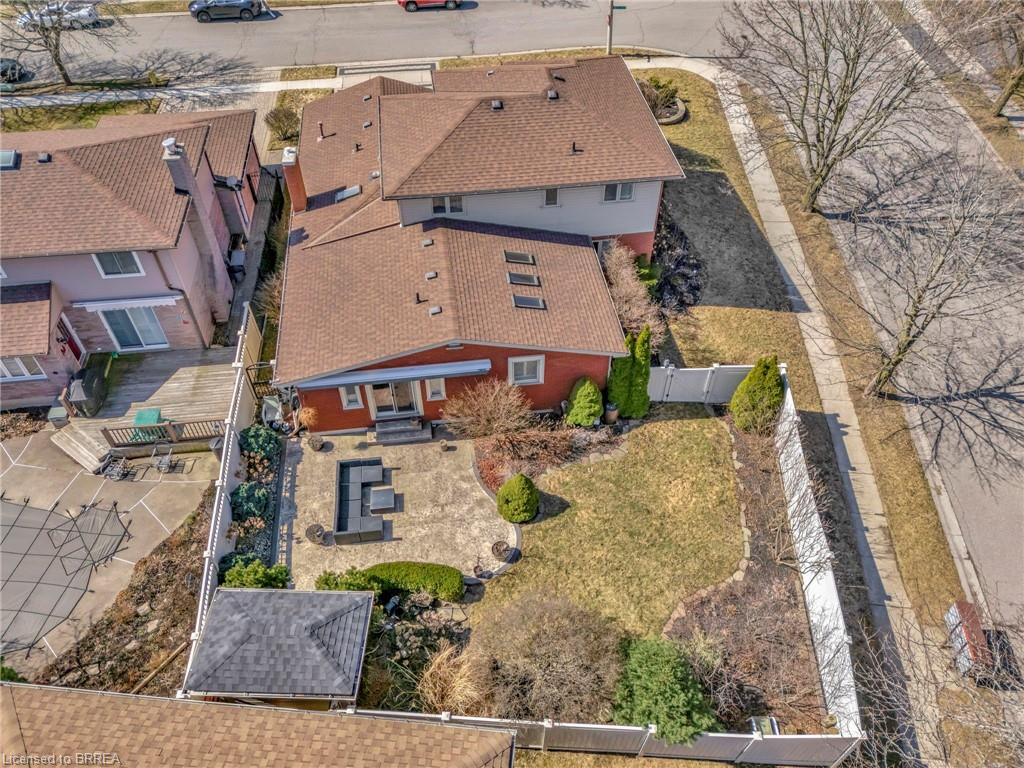1 Bowen Lane Property Photo 3