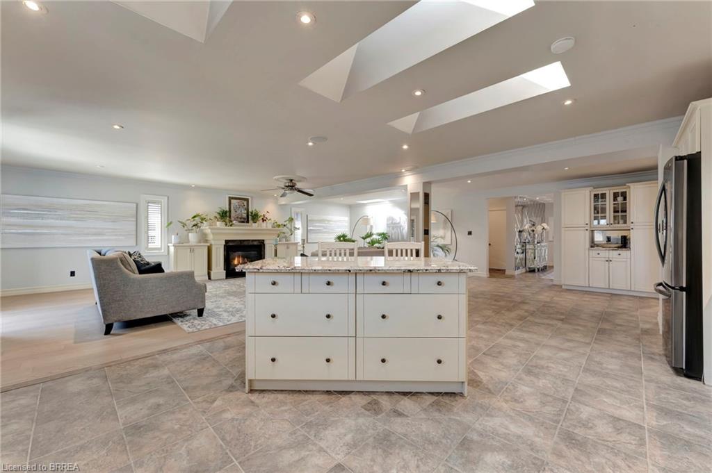 1 Bowen Lane Property Photo 12