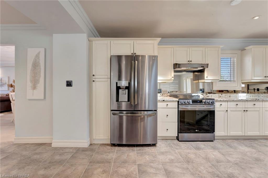1 Bowen Lane Property Photo 15