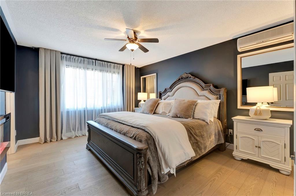 1 Bowen Lane Property Photo 22