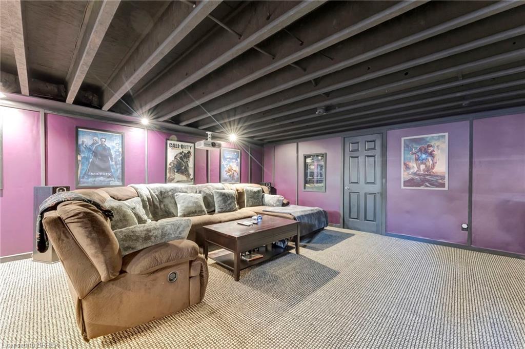 1 Bowen Lane Property Photo 31