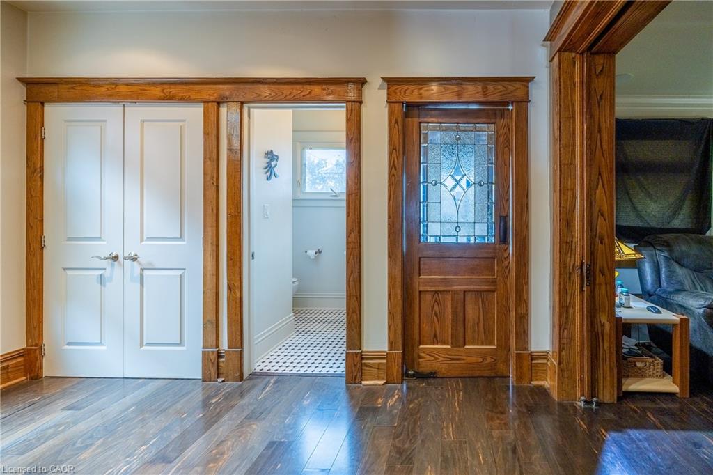 41 Baldwin Street Property Photo 4