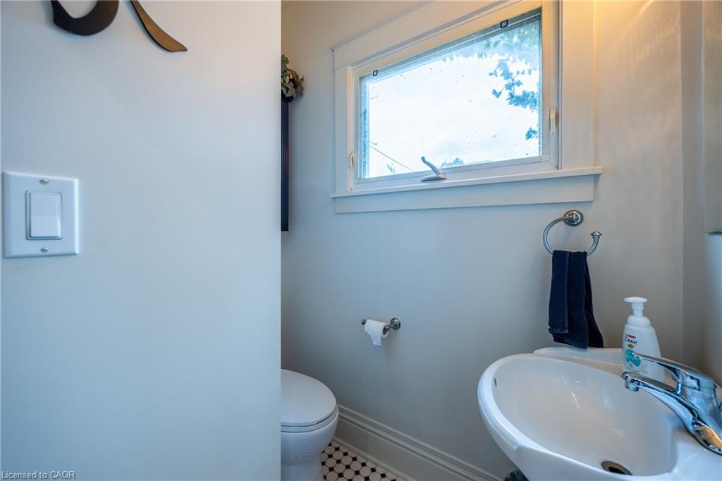 41 Baldwin Street Property Photo 5