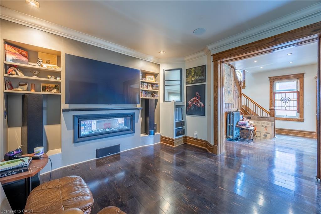 41 Baldwin Street Property Photo 8