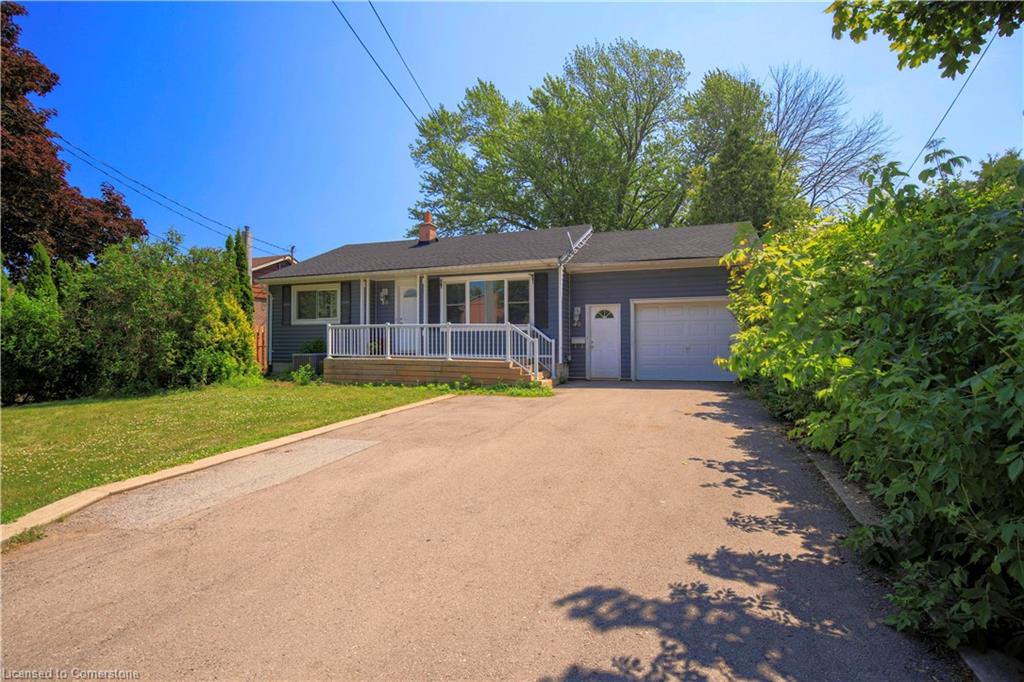 40 Kerman Avenue Property Photo 1