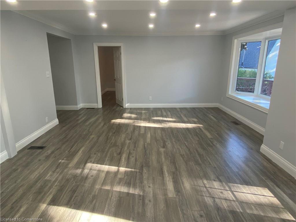 40 Kerman Avenue Property Photo 12
