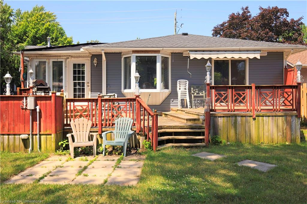 40 Kerman Avenue Property Photo 26