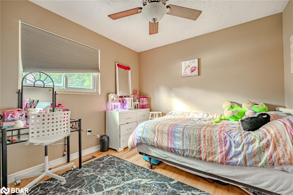 215 Phillips Street Property Photo 8