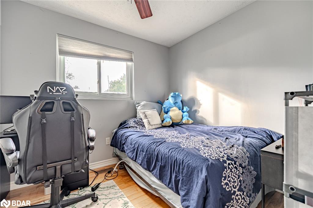 215 Phillips Street Property Photo 9