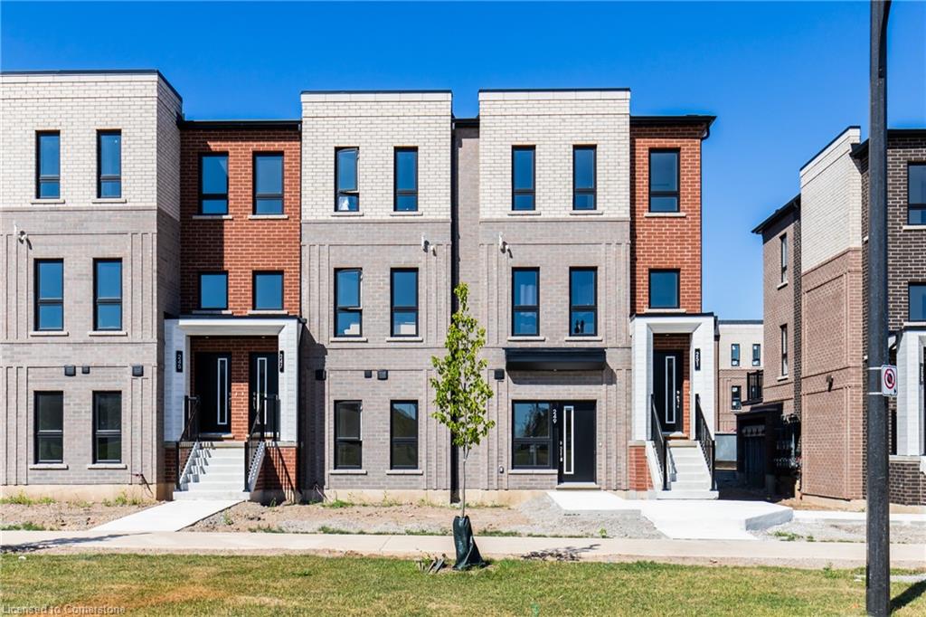 249 Burke Street Property Photo 1