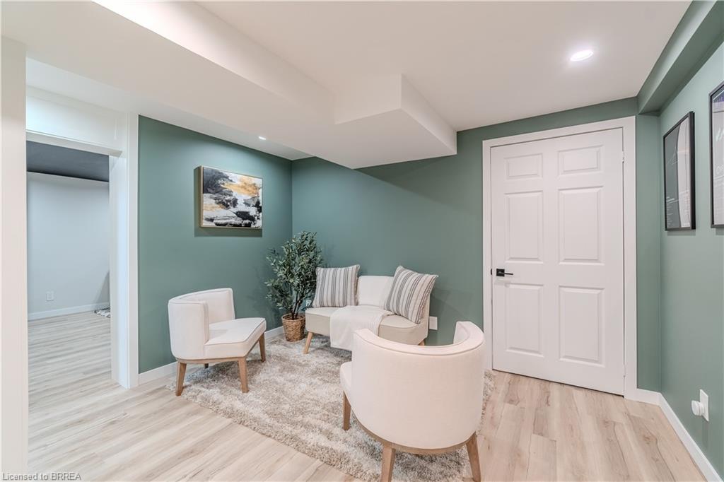 31 Capron Street Property Photo 26