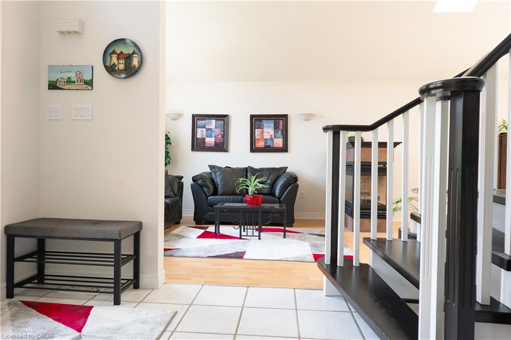 22 Tuscani Drive Property Photo 7