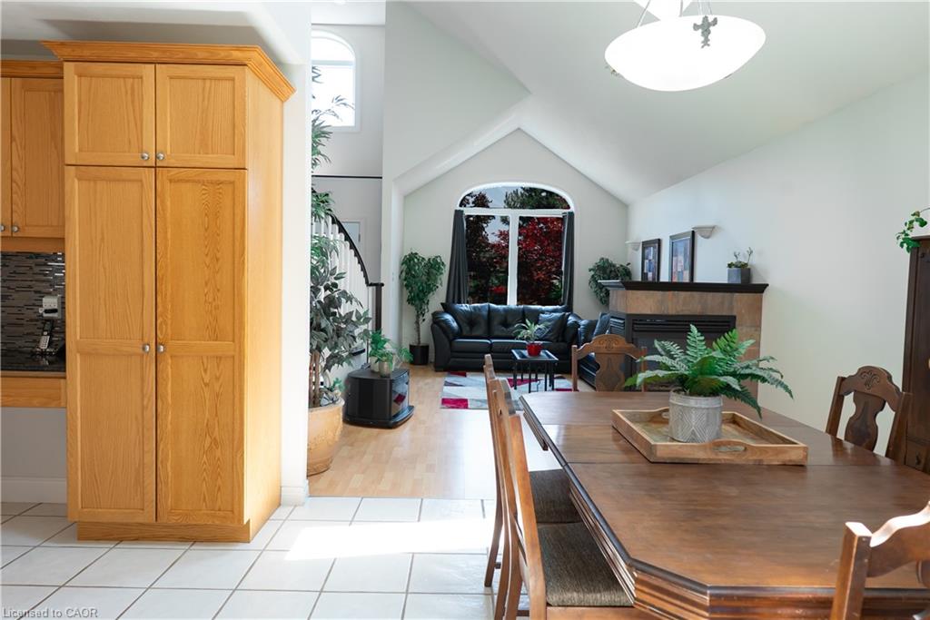 22 Tuscani Drive Property Photo 10