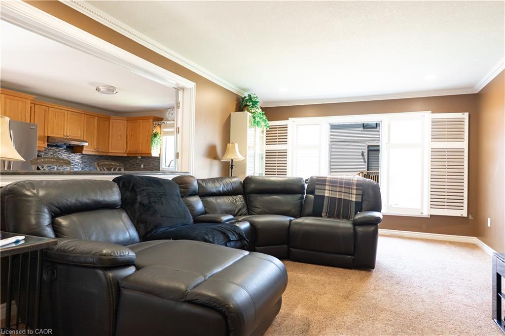 22 Tuscani Drive Property Photo 16