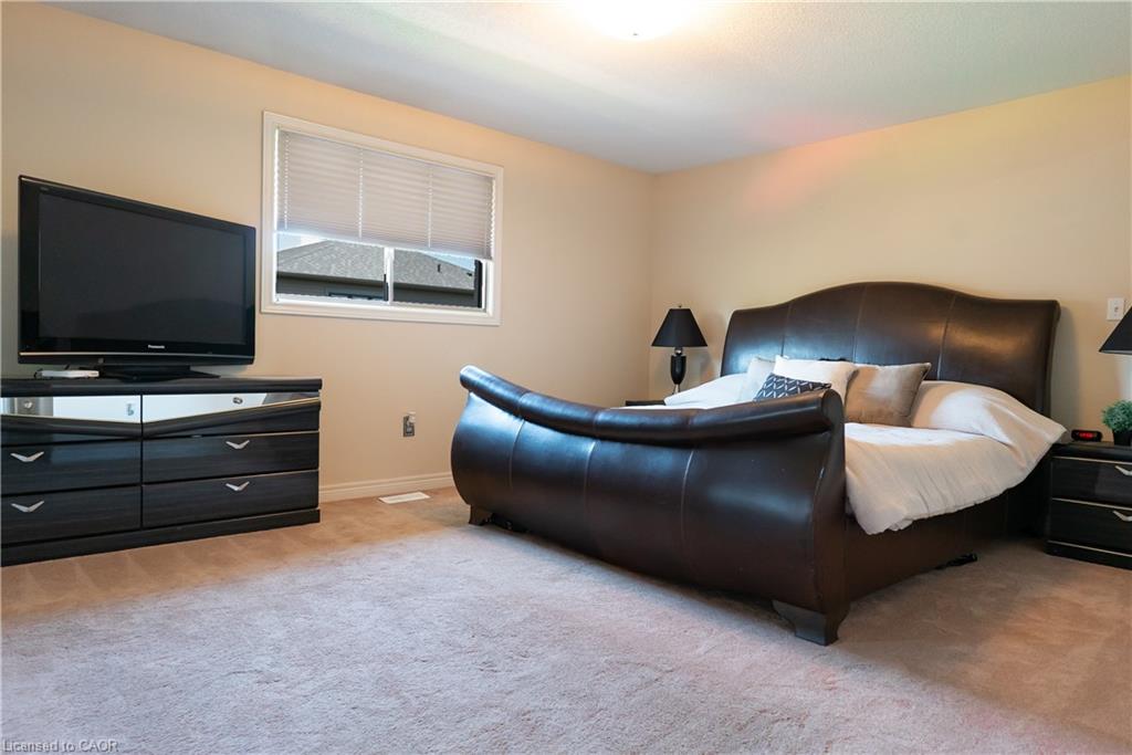 22 Tuscani Drive Property Photo 21