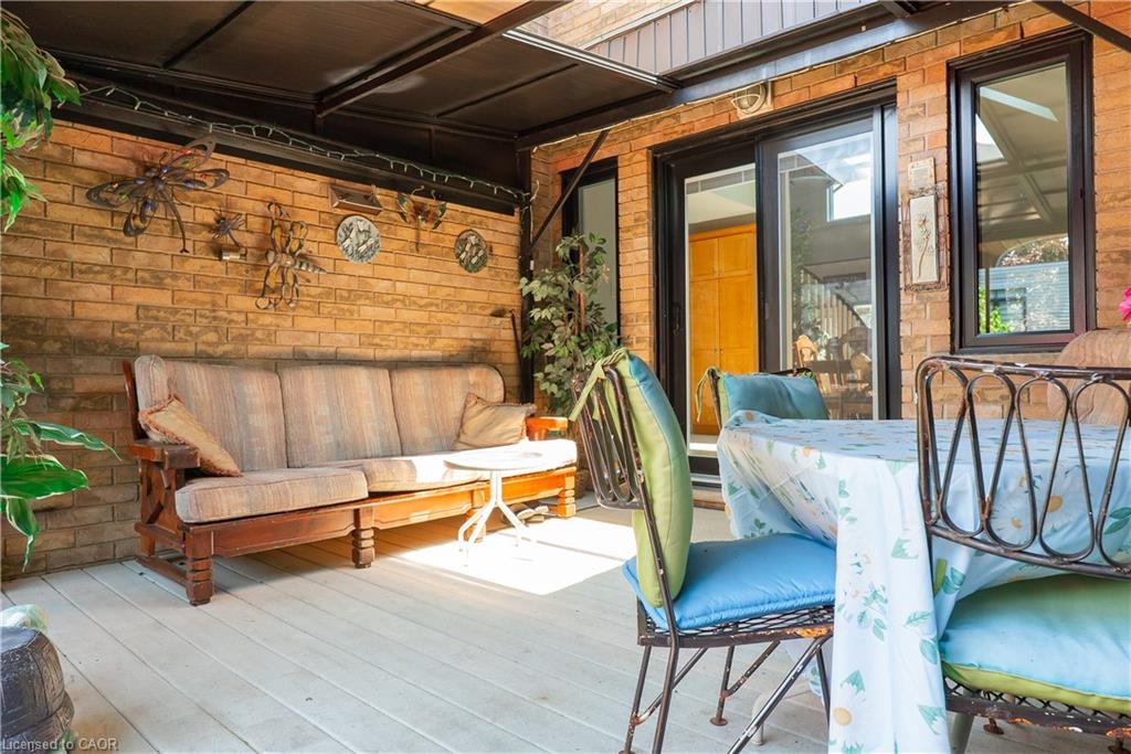 22 Tuscani Drive Property Photo 43