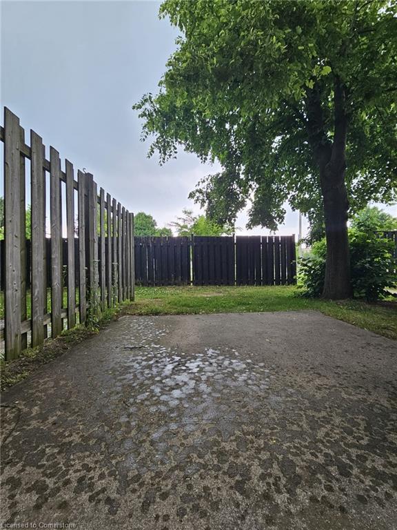 34-190 Fleming Drive Property Photo 10