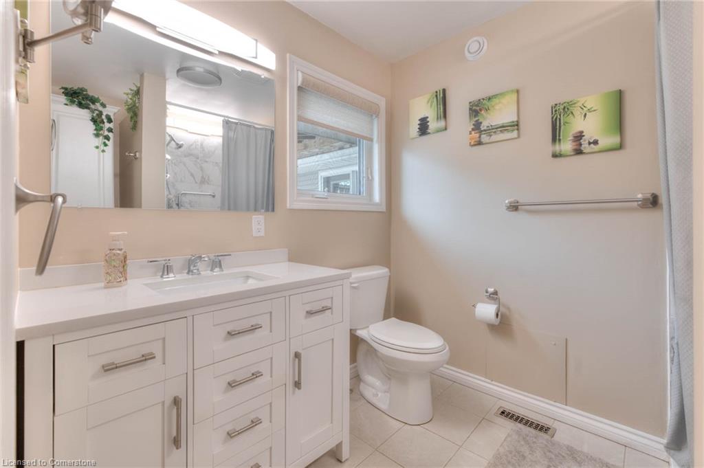18 Adelaide Street Property Photo 29