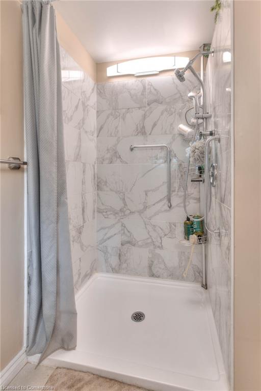 18 Adelaide Street Property Photo 30